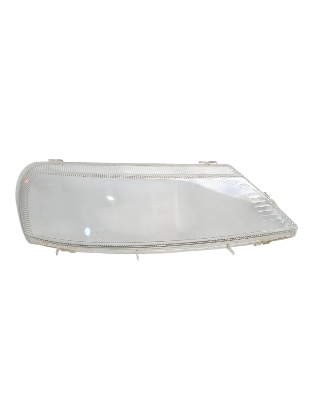 VIDRIO (PLC) OPTICA SUZUKI FUN 03/06 DERECHO (RECUPERADO)
